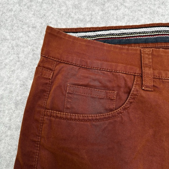 Gotcha Flat Front Chino Shorts 32 Rust Orange Pocket Button Zip‎ Belt Loops - Picture 4 of 10